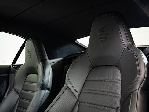 Certified 2024 Porsche 911 Carrera image 25