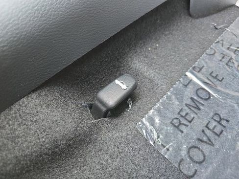 New 2025 Nissan Versa S w/ Trunk Package image 28