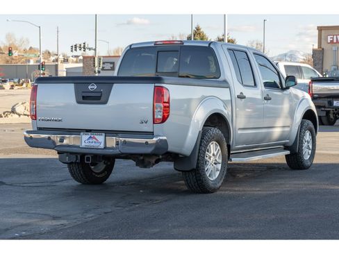 Used 2014 Nissan Frontier SV w/ SV Value Truck Package image 3