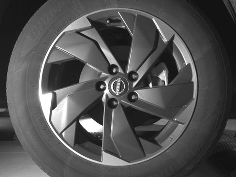 Used 2025 Nissan Rogue SV image 13