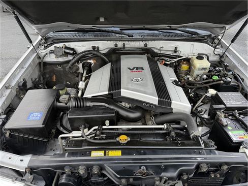 Used 2000 Toyota Land Cruiser 100 Series Landcruiser 4x4 image 23