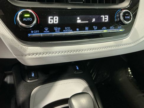 Used 2019 Toyota Corolla XSE w/ Carpet Mat Package image 30