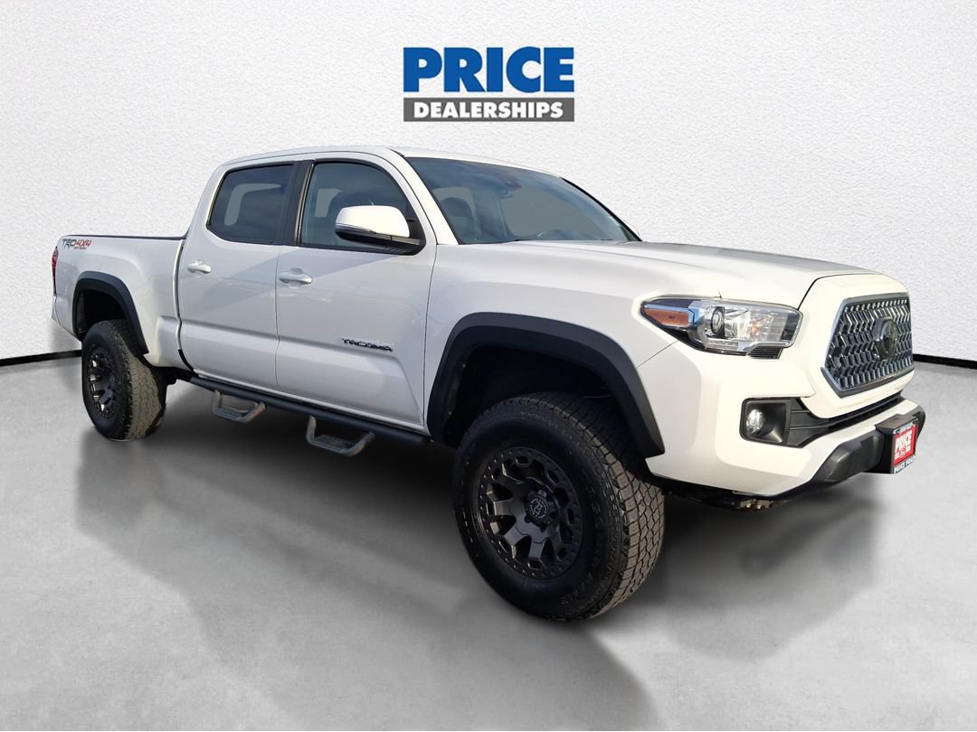 Used 2019 Toyota Tacoma TRD Off-Road w/ Technology Package AWD/4WD image 1