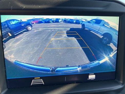 Used 2021 GMC Sierra 1500 Elevation image 10