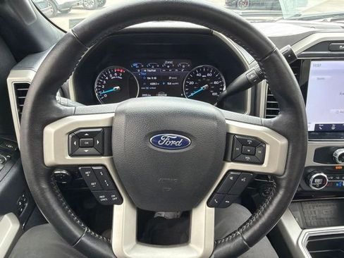 Used 2022 Ford F250 Lariat w/ Black Appearance Package AWD/4WD image 18
