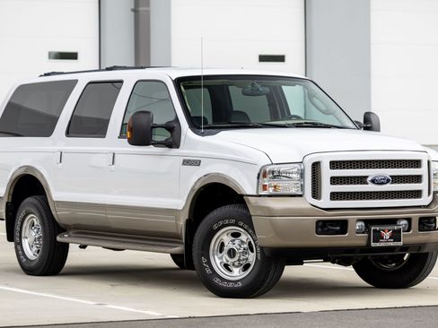 Used 2005 Ford Excursion Eddie Bauer AWD/4WD image 1
