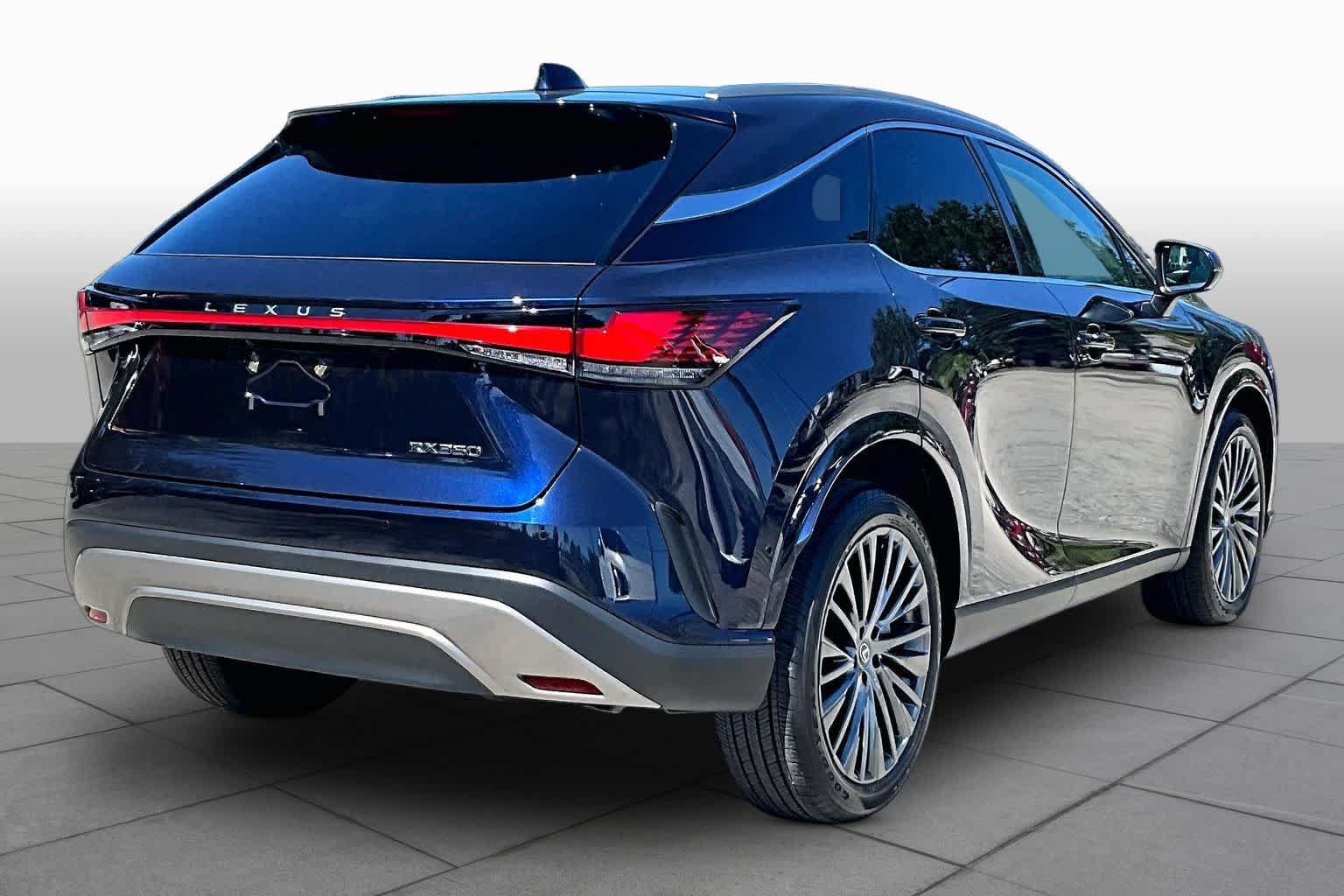 Used 2024 Lexus RX 350 FWD w/ Convenience Package image 13