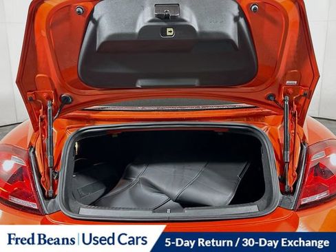 Used 2018 Volkswagen Beetle 2.0T S w/ Style & Comfort Package image 24