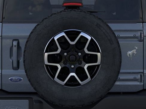 New 2025 Ford Bronco Outer Banks image 24