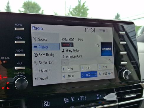 Certified 2022 Toyota Sienna XLE AWD/4WD image 22