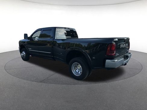 Certified 2025 RAM 3500 Limited AWD/4WD image 3