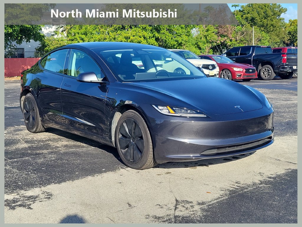 Used 2025 Tesla Model 3 RWD image 1