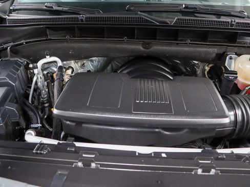 Used 2023 GMC Yukon XL AT4 AWD/4WD image 36
