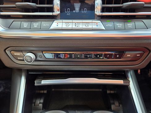 Used 2022 BMW 330i Sedan w/ Driving Assistance Package RWD image 32