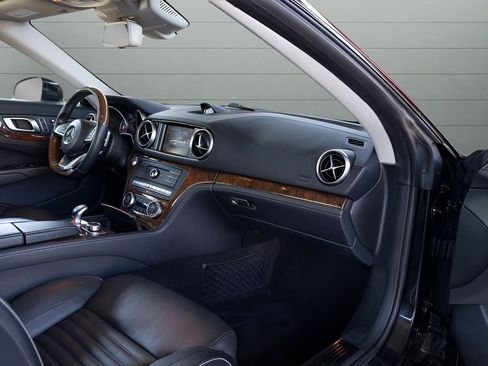 Used 2019 Mercedes-Benz SL 450 image 53