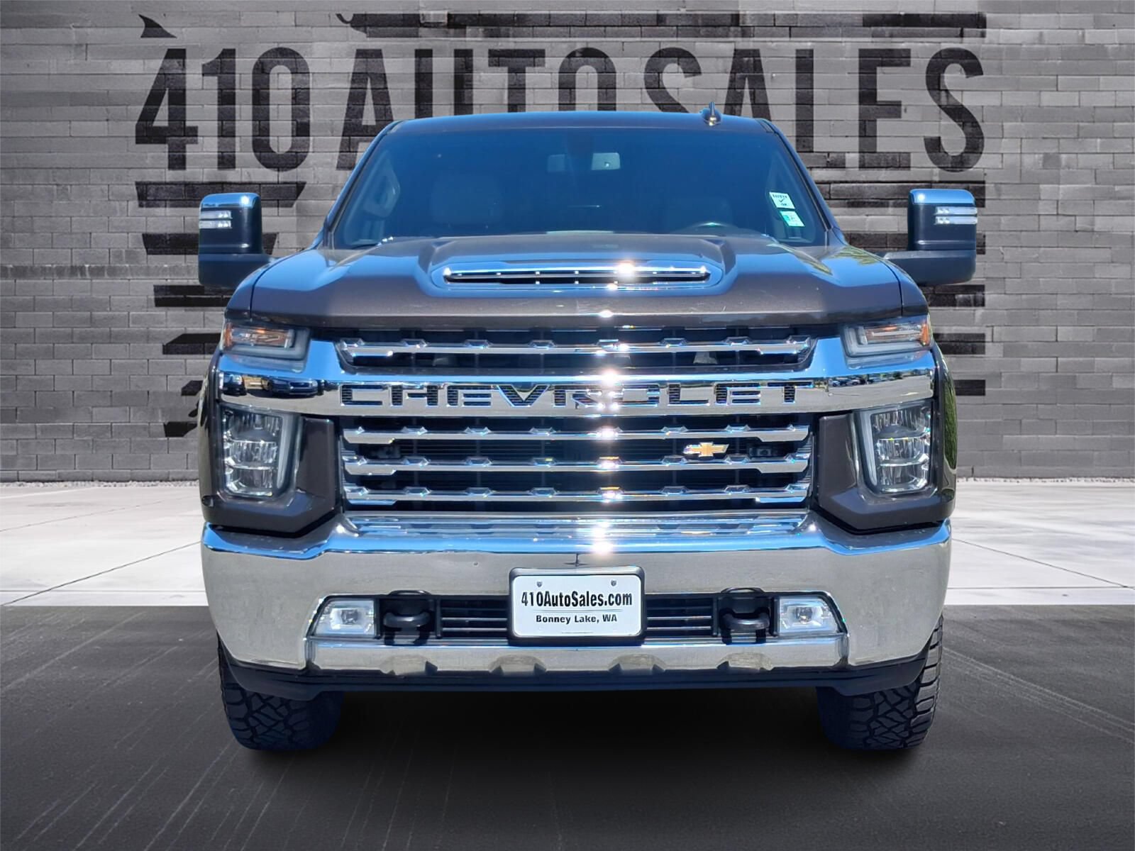Used 2020 Chevrolet Silverado 3500 LTZ w/ LTZ Convenience Package AWD/4WD image 5