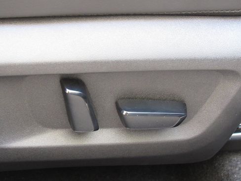 Used 2024 Nissan Rogue Platinum w/ Platinum Premium Package image 20