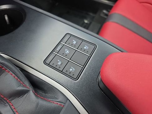 Used 2023 Lexus UX 250h F Sport AWD/4WD image 32