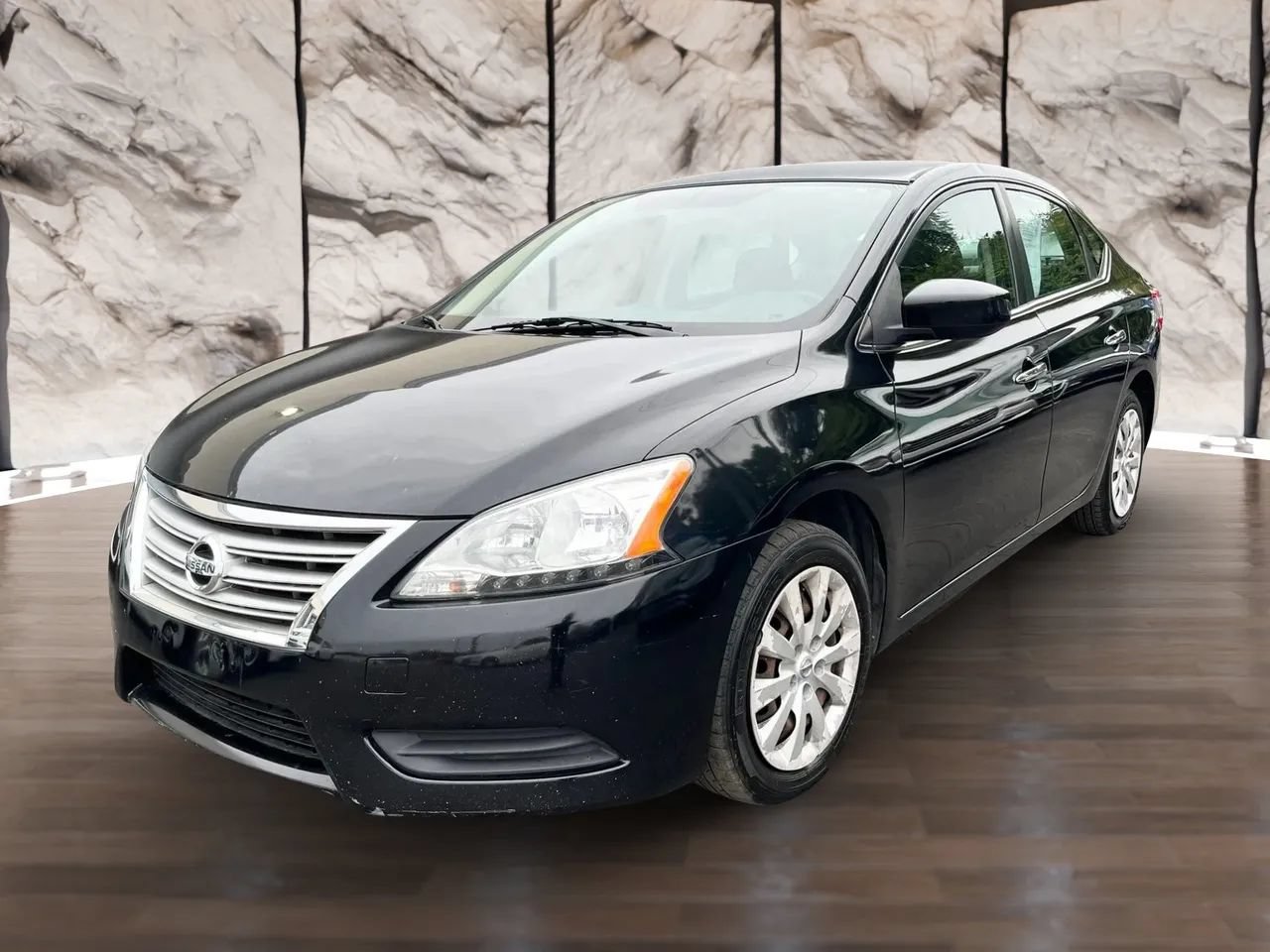 Used 2013 Nissan Sentra SV w/ Driver Pkg FWD image 2