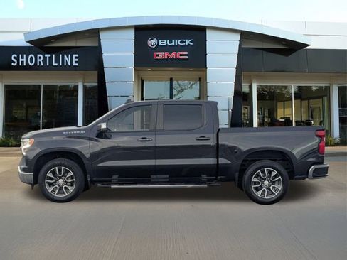 Used 2022 Chevrolet Silverado 1500 LT image 6