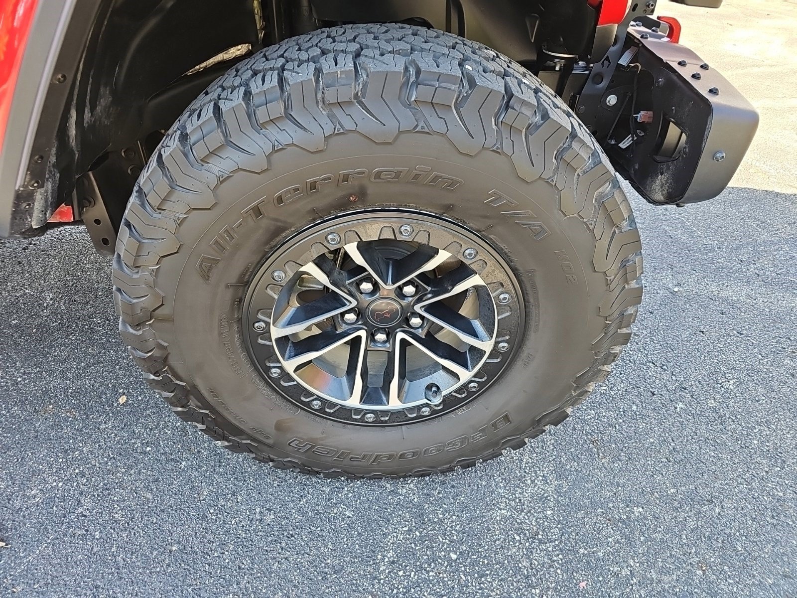Used 2024 Jeep Wrangler Unlimited Rubicon AWD/4WD image 9