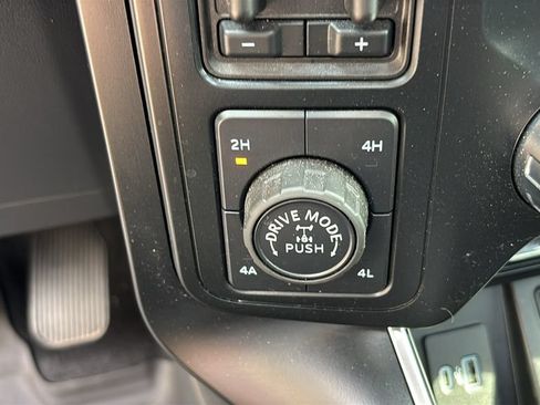 Used 2024 Ford F150 Raptor AWD/4WD image 15