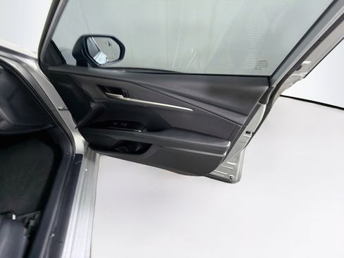 Used 2025 Toyota Camry LE w/ Convenience Package FWD image 31