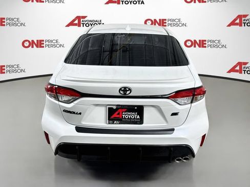 Certified 2026 Toyota Corolla SE w/ Carpet Mat Package (TMS) FWD image 7