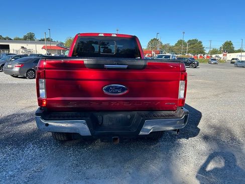 Used 2017 Ford F250 XLT w/ XLT Premium Package AWD/4WD image 9