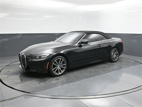 Used 2024 BMW 430i Convertible image 1