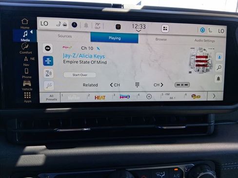 New 2026 Jeep Gladiator Mojave image 16