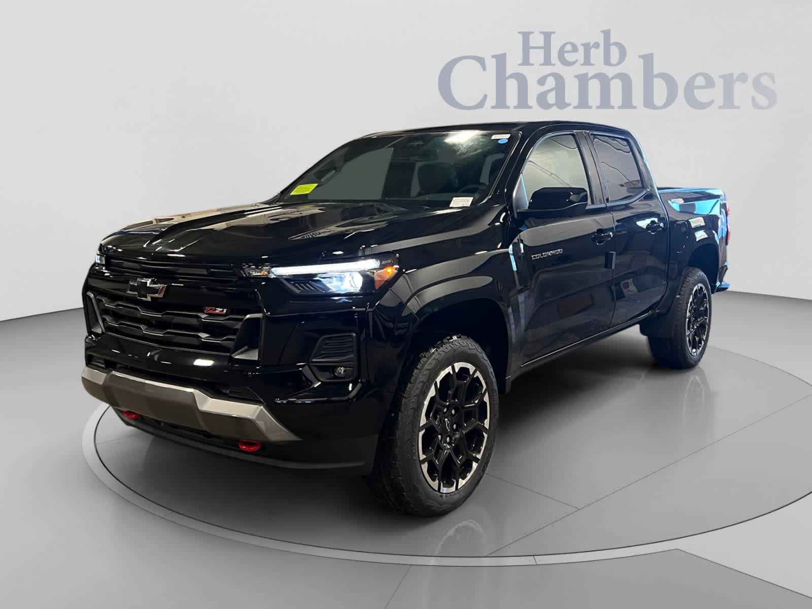 New 2026 Chevrolet Colorado Z71 w/ Technology Package AWD/4WD image 4