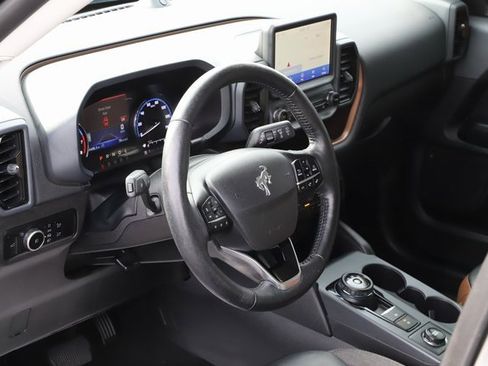 Used 2023 Ford Bronco Sport Outer Banks w/ Tech Package image 13