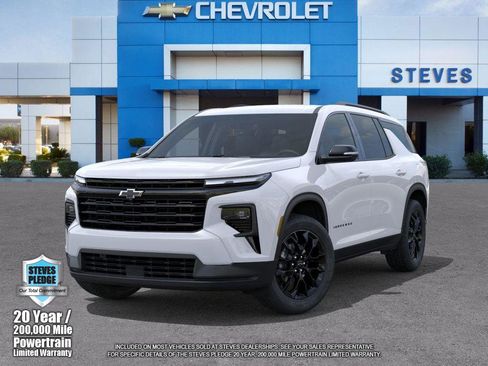 New 2026 Chevrolet Traverse LT w/ Midnight/Sport Edition image 6