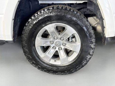 Used 2021 RAM 1500 Laramie image 37