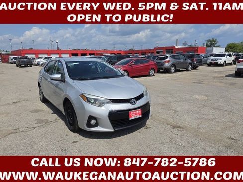Used 2015 Toyota Corolla S FWD image 3