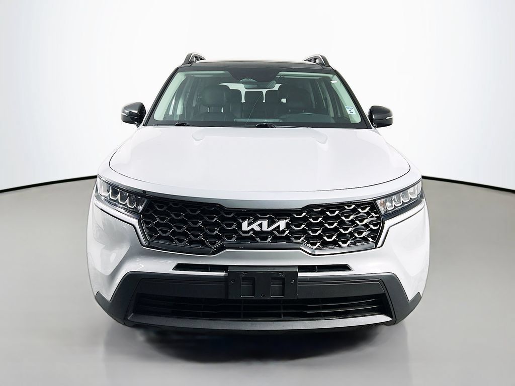 Used 2022 Kia Sorento S w/ Panoramic Sunroof Package AWD/4WD image 3