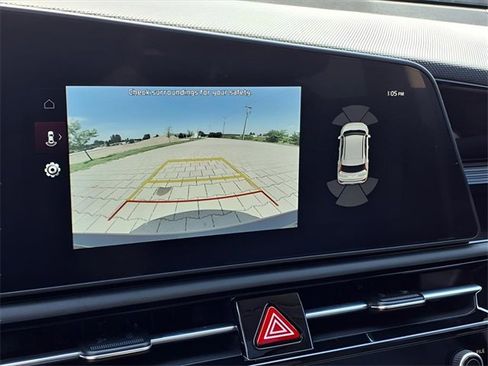 New 2025 Kia Niro SX image 10