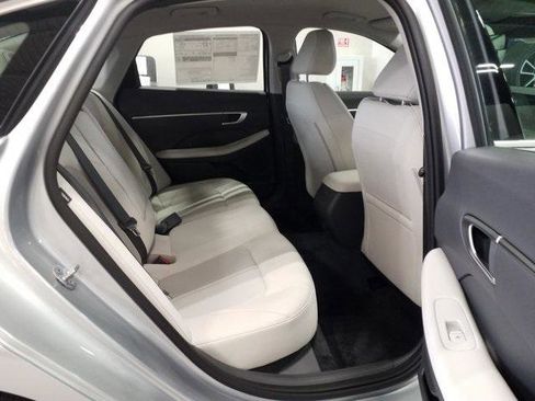 New 2026 Hyundai Sonata SEL image 17