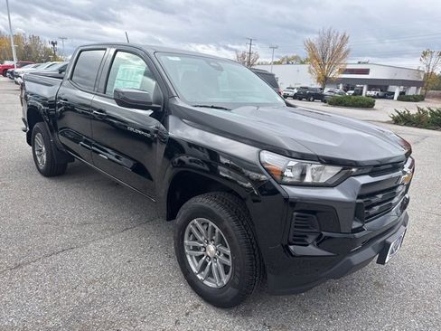 New 2026 Chevrolet Colorado LT image 8