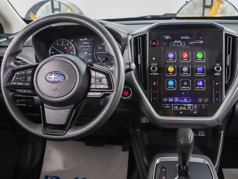 Used 2024 Subaru Crosstrek 2.0i Premium image 17