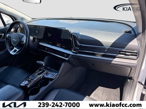 Used 2023 Kia Sportage EX image 13