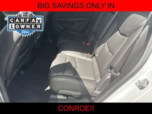 Used 2024 Cadillac XT6 Luxury FWD image 25