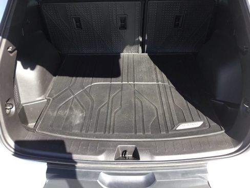 Used 2024 Chevrolet Blazer LT w/ Convenience Package FWD image 36