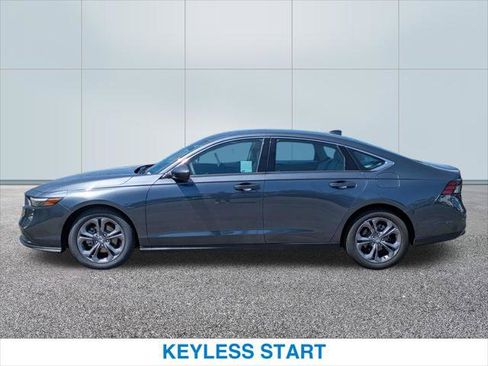 Used 2023 Honda Accord EX image 10