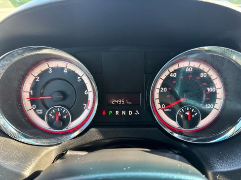 Used 2016 Dodge Grand Caravan American Value Package w/ UConnect Hands-Free Group FWD image 19