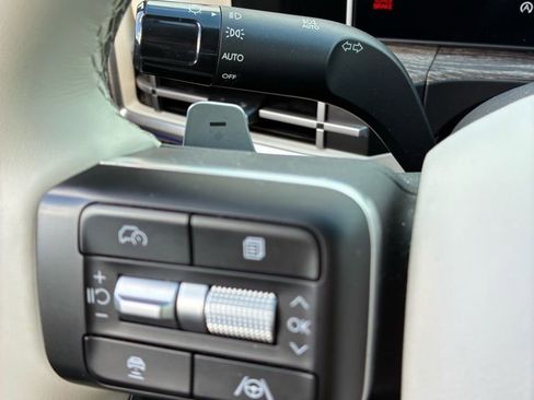 Used 2024 Hyundai Santa Fe Calligraphy image 30