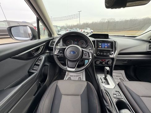 Used 2019 Subaru Crosstrek 2.0i Premium image 19