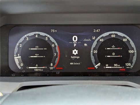 Used 2025 Toyota 4Runner Limited AWD/4WD image 30