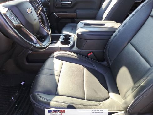 Used 2022 Chevrolet Silverado 3500 High Country image 11